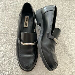 Cherokee Black Leather Loafer w/ Silver 8.5